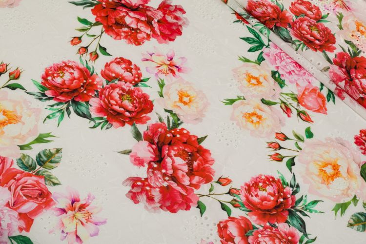 КОТТОН С ВЫШИВКОЙ Молочный Цветы,1141335