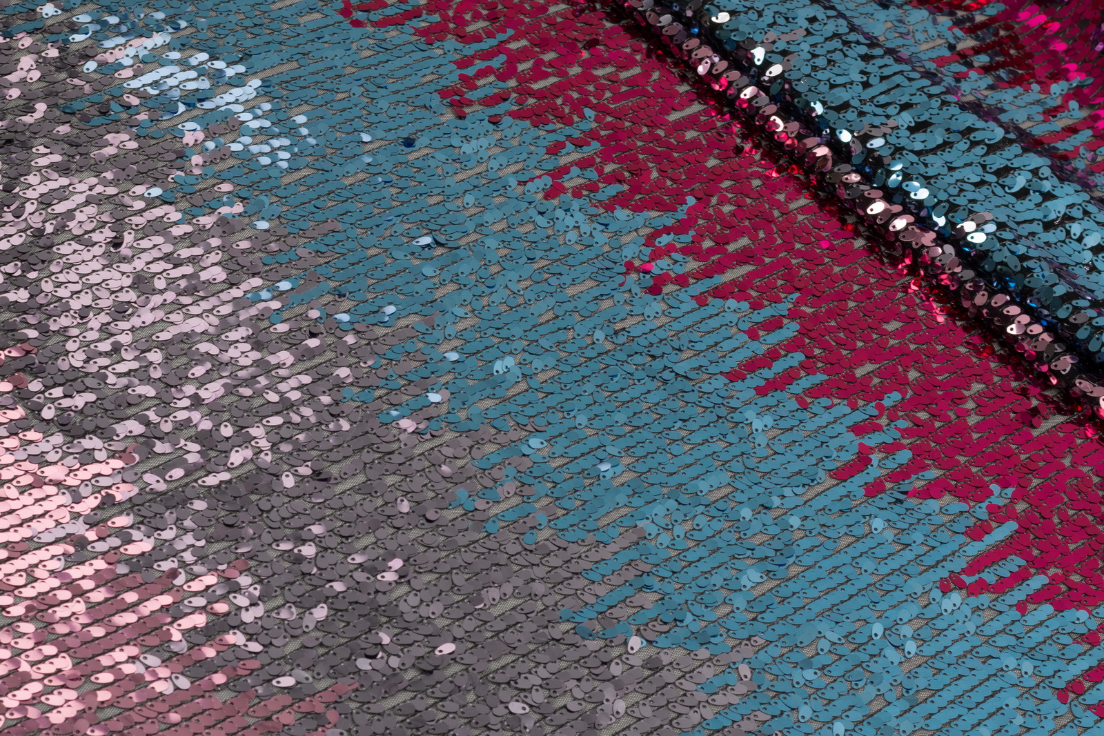 СІТКА З ПАЄТКАМИ