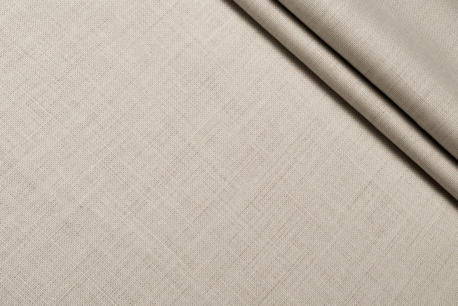 ЛЬОН КОСТЮМНИЙ ОДНОТОН