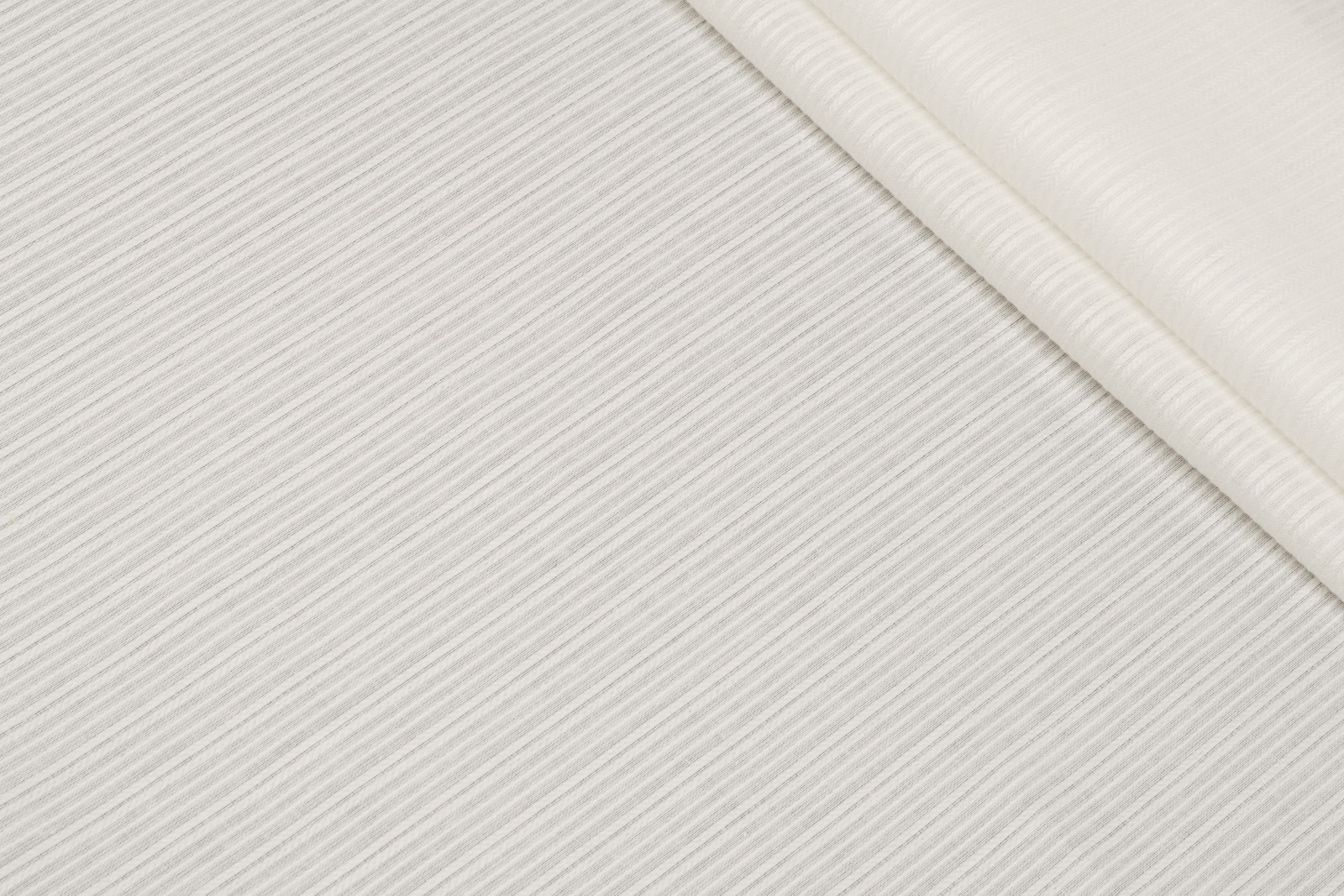 БАТИСТ ЖАККАРД