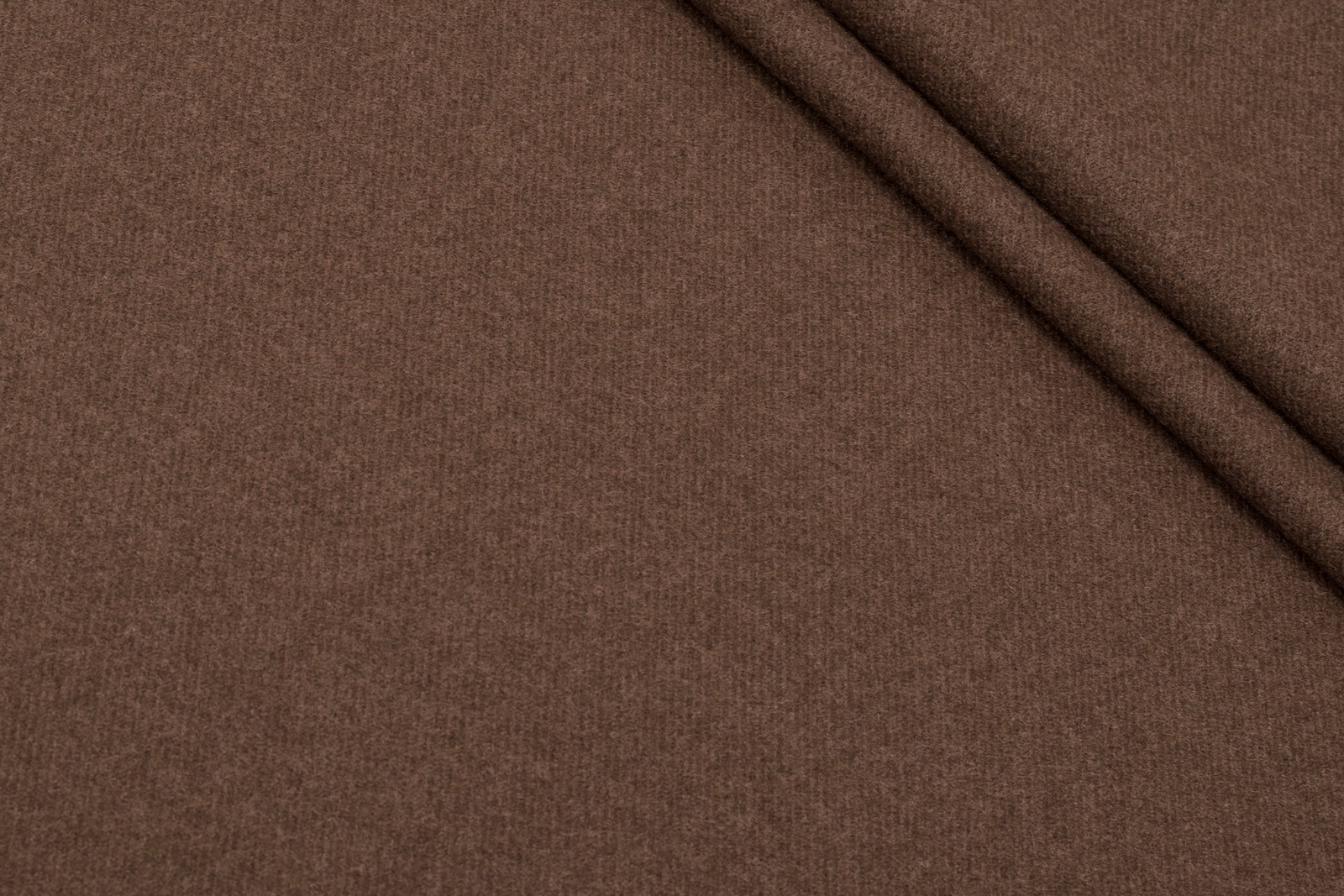 ПАЛЬТОВАЯ ДИАГОНАЛЬ