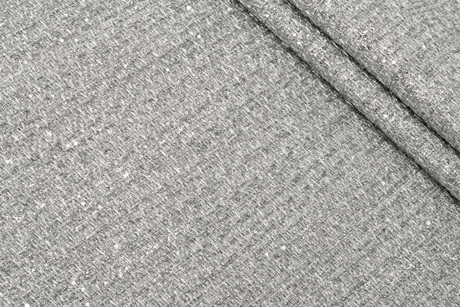 КОСТЮМНА CHANEL З ПАЄТКАМИ